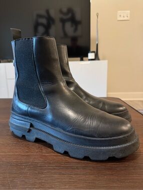 Karl Lagerfeld Black Leather Chelsea Lug Boots